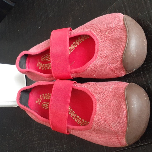 KEEN  SHOES - Picture 3 of 10